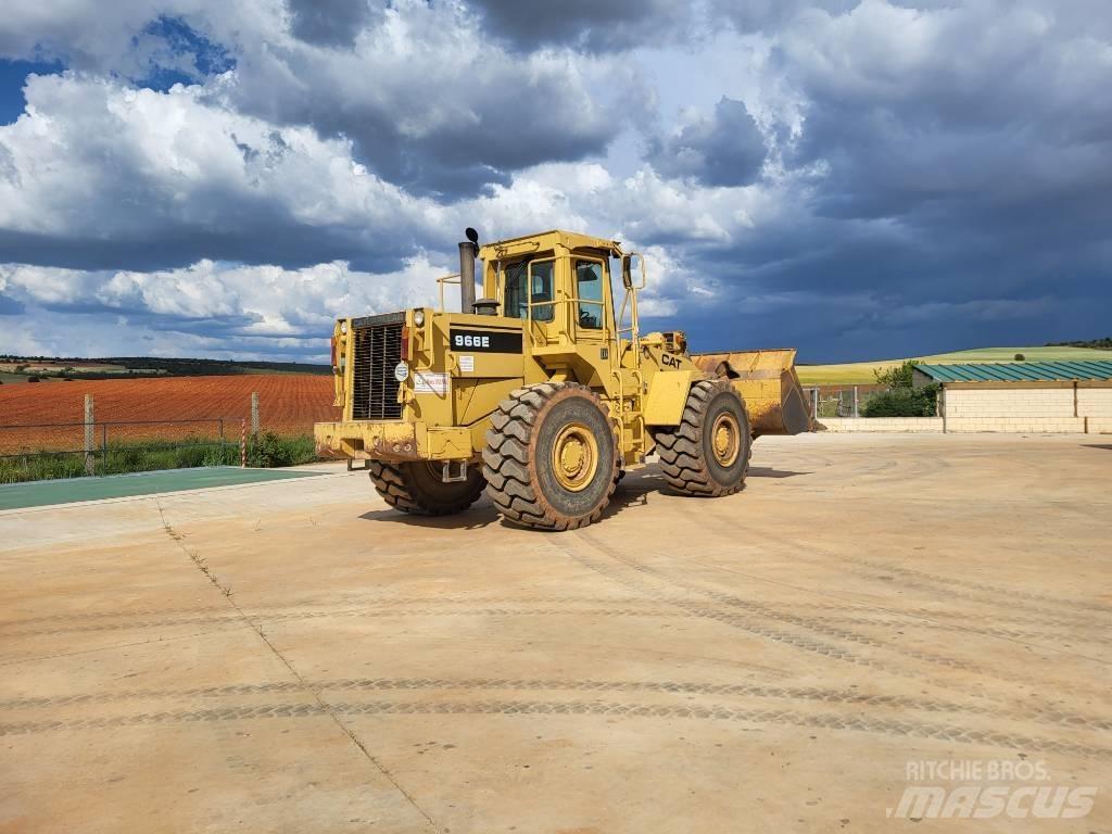 CAT 966E Utovarivači na kotačima