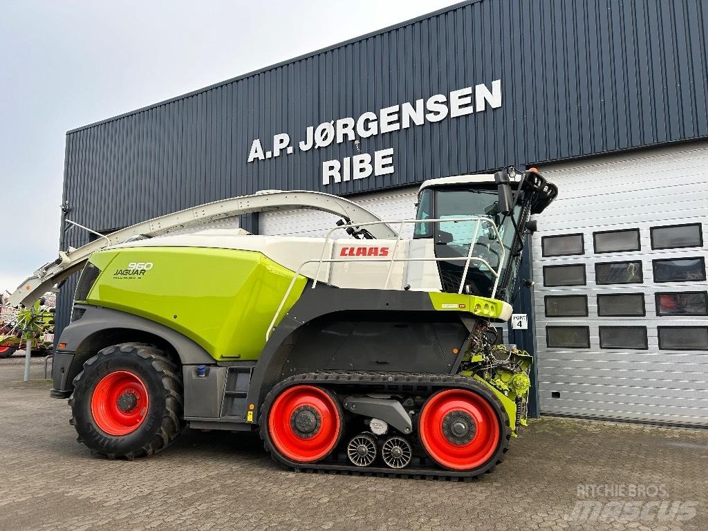 CLAAS Jaguar 960 TT Strojevi za krmu na vlastiti pogon