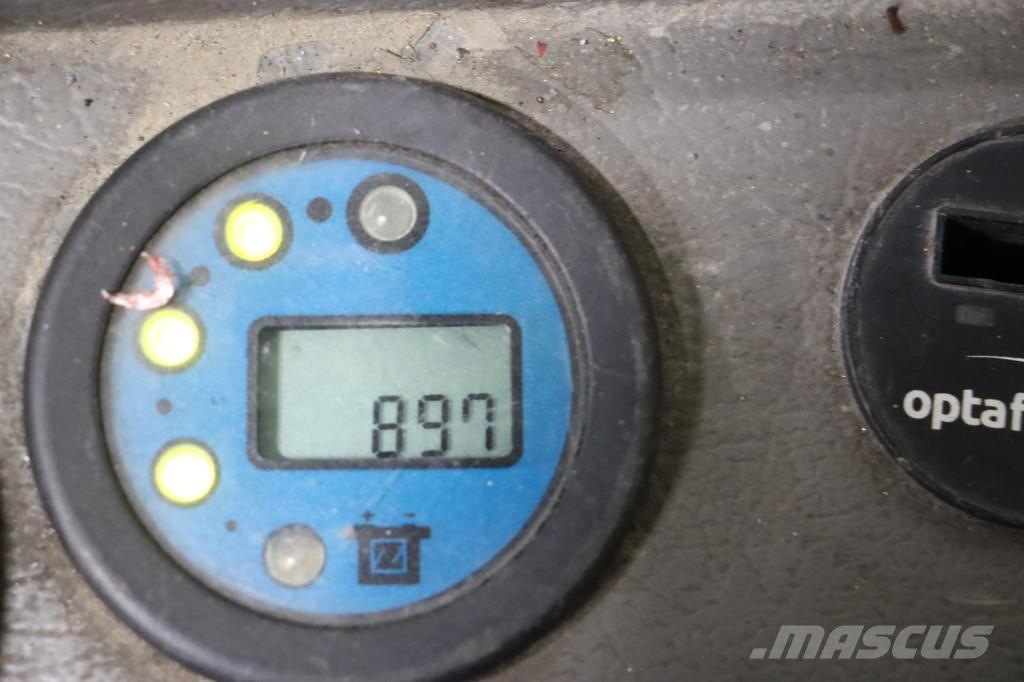 Nissan AJN160 Viličari sa pomičnim stupom