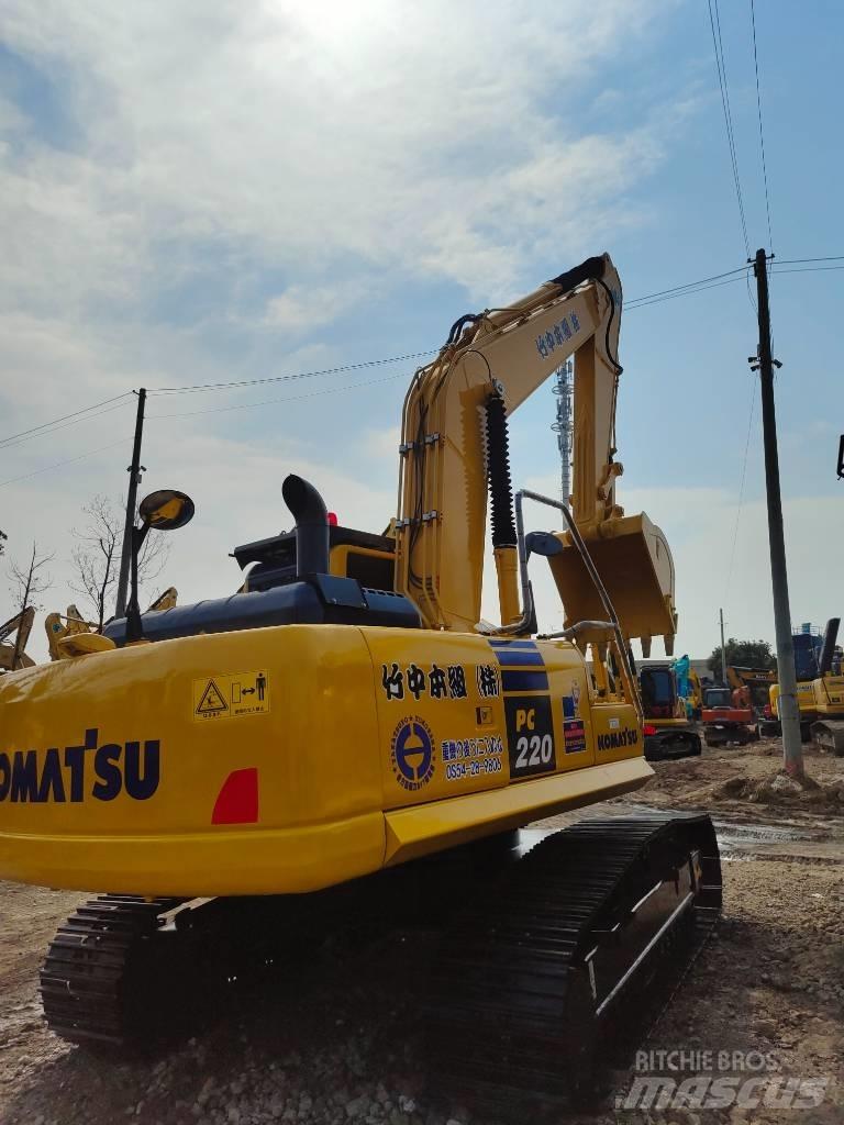 Komatsu PC 220 Bageri gusjeničari