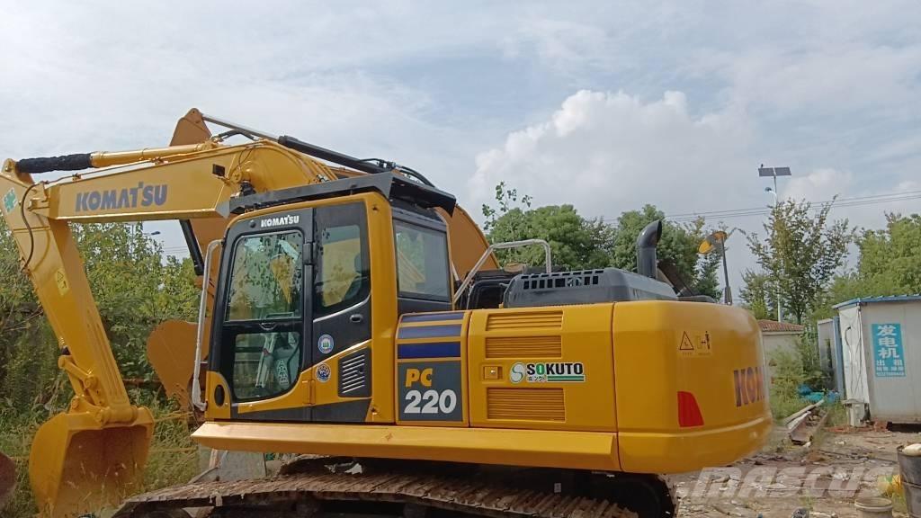 Komatsu PC 220-7 Bageri gusjeničari