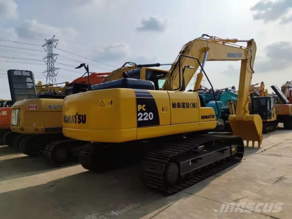 Komatsu PC 220 Bageri gusjeničari
