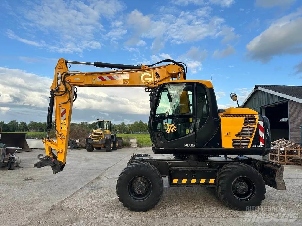 JCB JS145W Bageri na kotačima