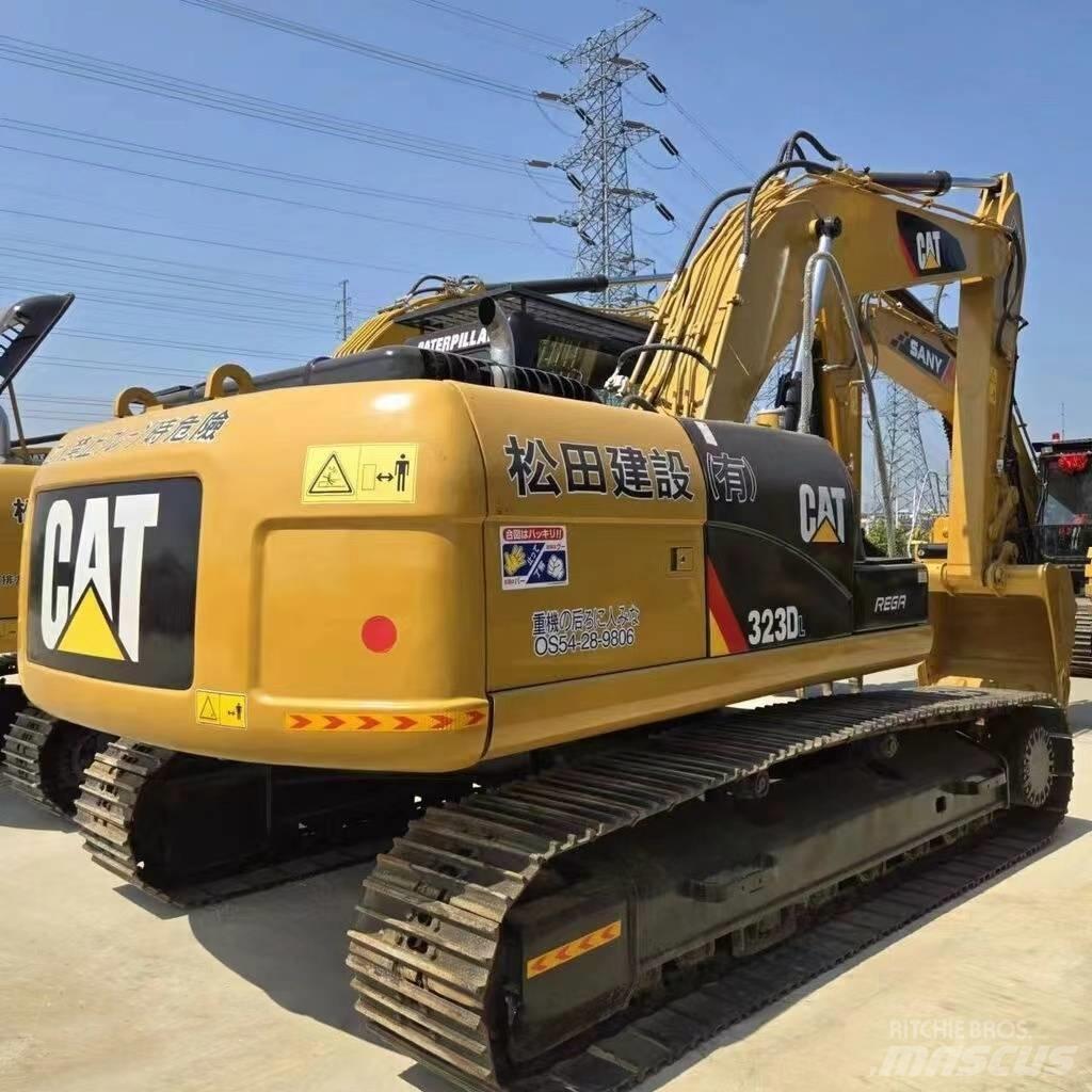 CAT 323 D Bageri gusjeničari