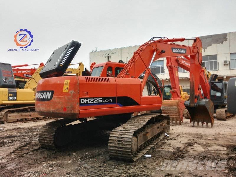 Doosan DH 225 LC-7 Bageri gusjeničari