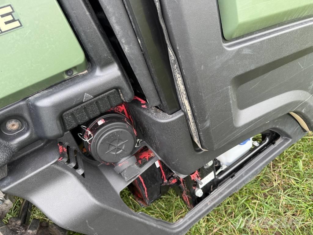 John Deere XUV 865 Pomoćni strojevi
