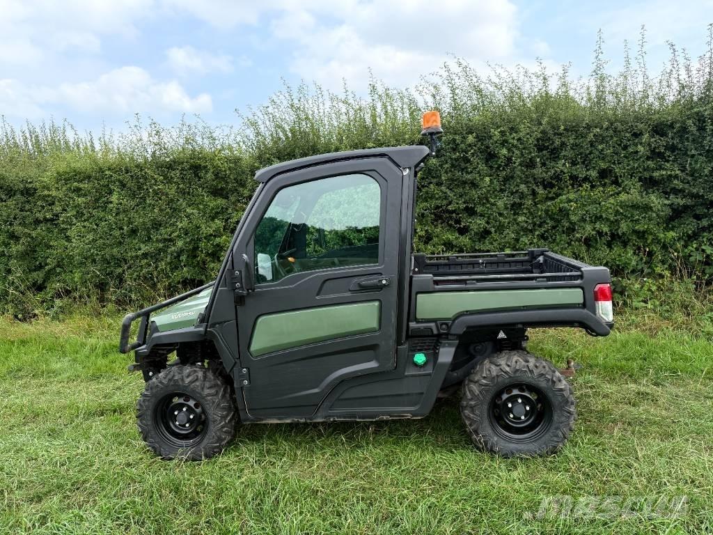 John Deere XUV 865 Pomoćni strojevi