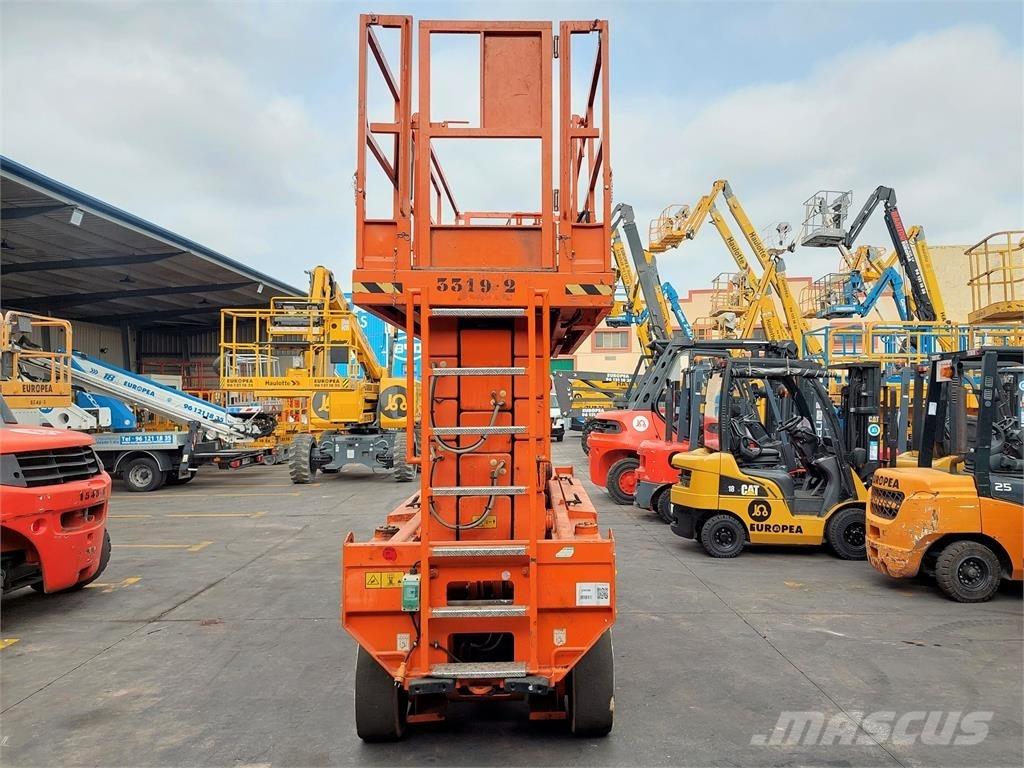 JLG 180 12 Škaraste platforme