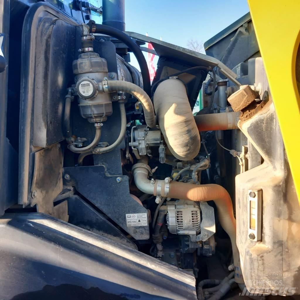 Komatsu WA80M-7 Utovarivači na kotačima