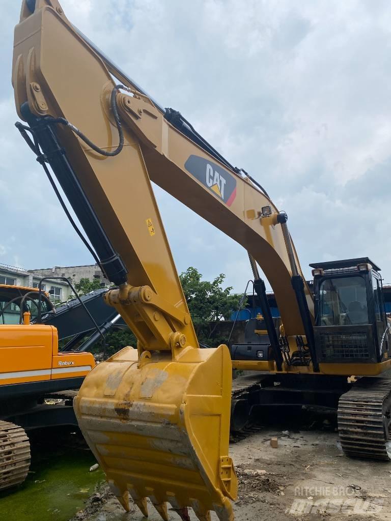 CAT 330 D Bageri gusjeničari
