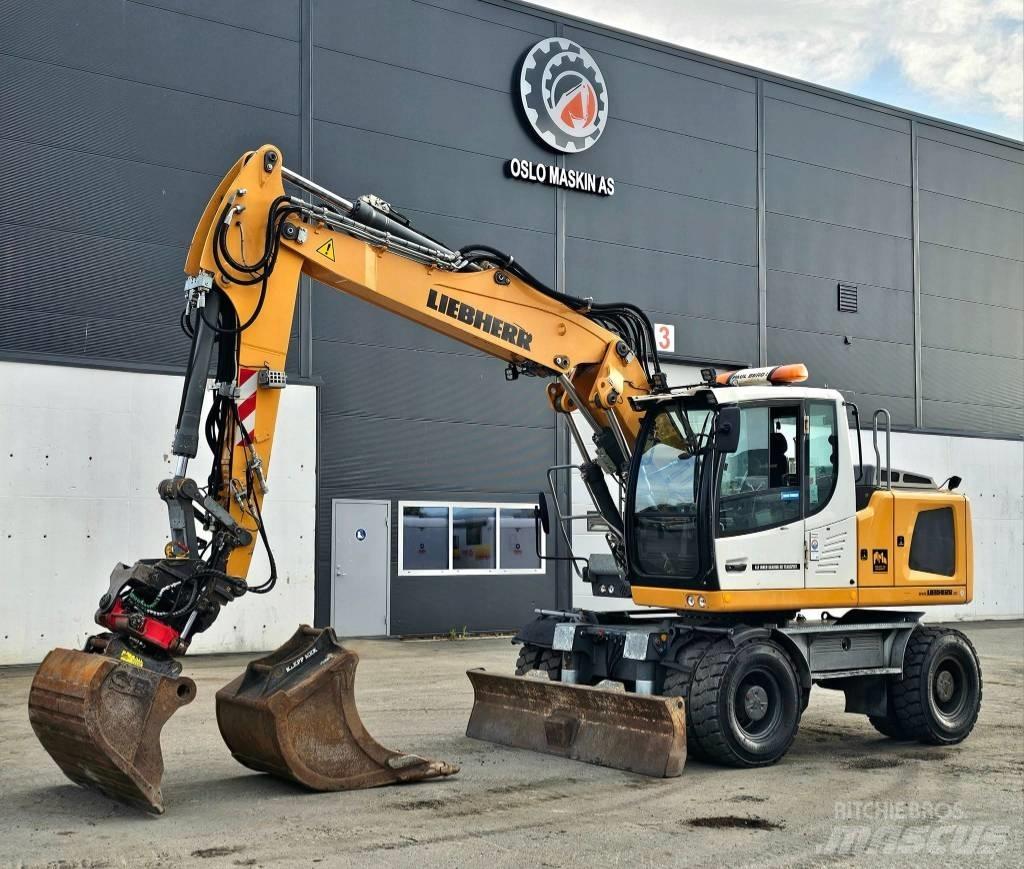 Liebherr A 916 Bageri na kotačima
