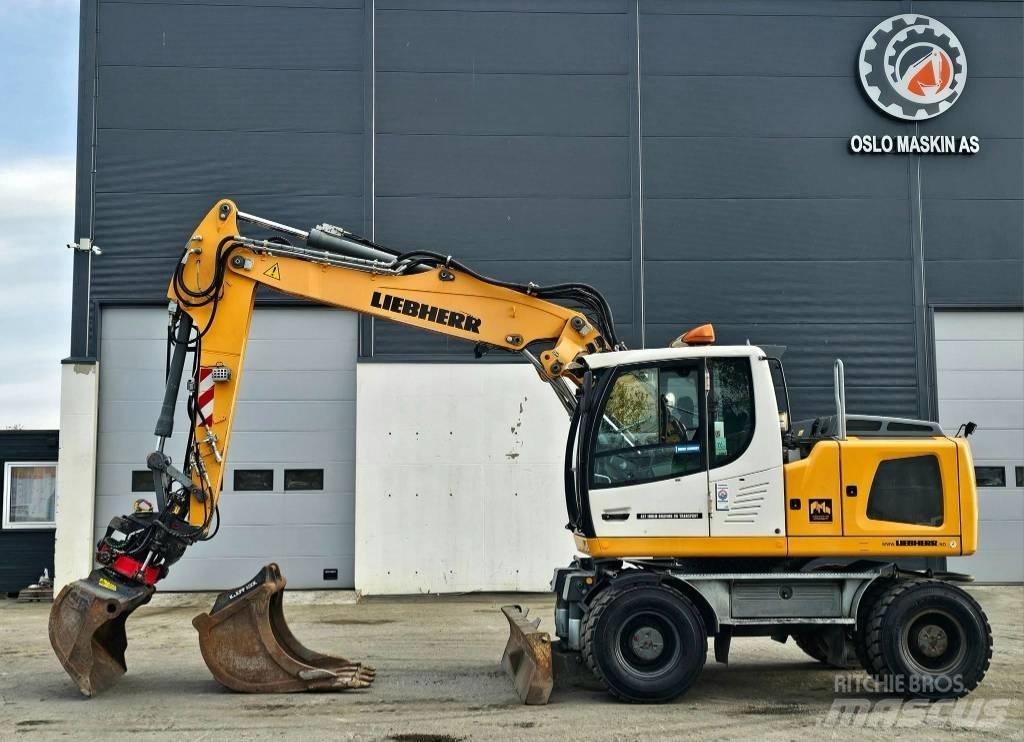Liebherr A 916 Bageri na kotačima