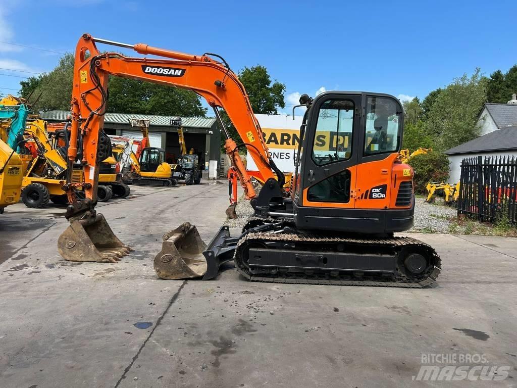 Doosan DX 80 R Midi bageri 7t – 12t
