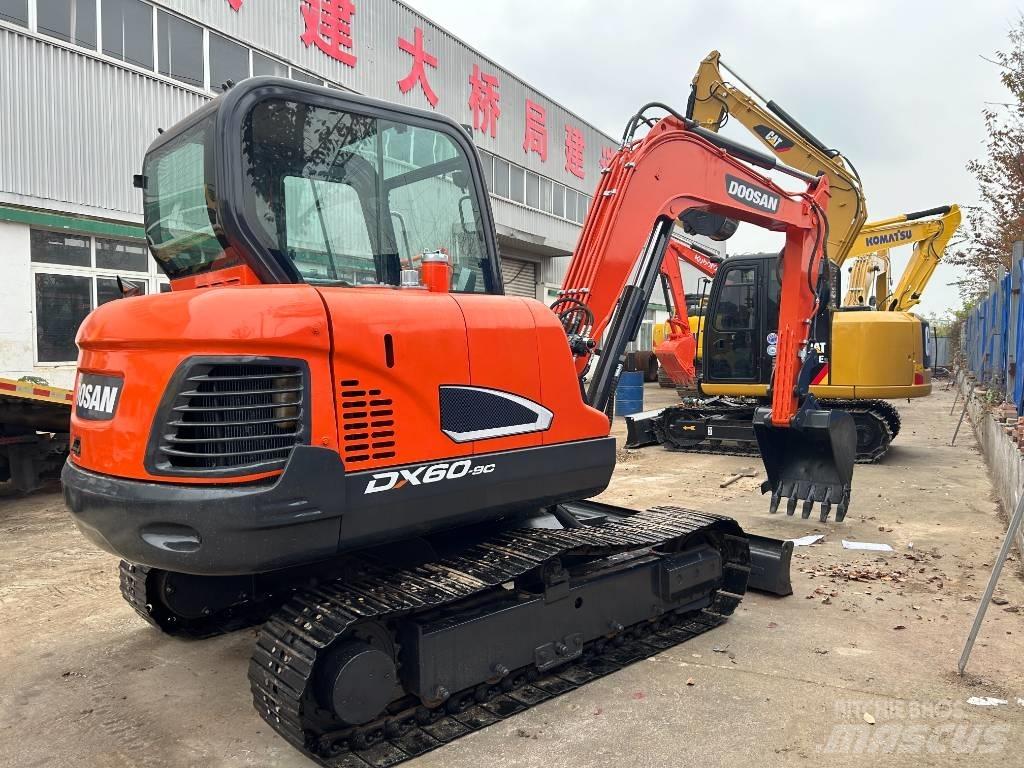Doosan DX 60 Mini bageri <7t