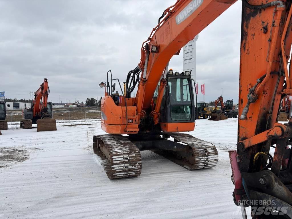 Doosan DX225 LC R Bageri gusjeničari