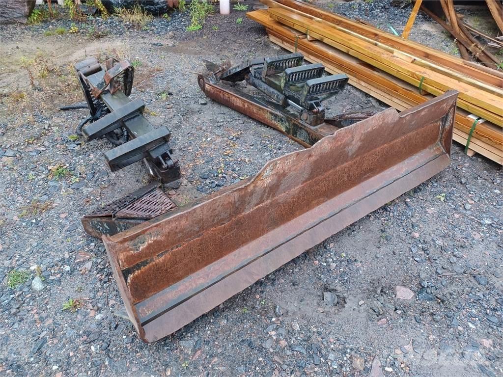 Valmet 890 Ostale komponente
