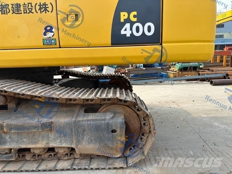 Komatsu 400-8 Bageri gusjeničari