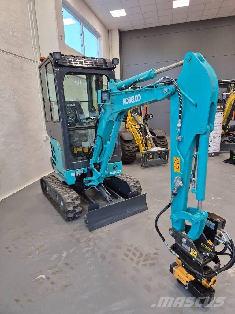 Kobelco SK 17 SR-3E Mini bageri <7t