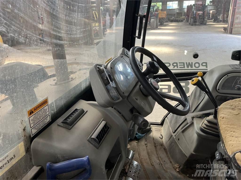 Fermec 860 Utovarni rovokopači
