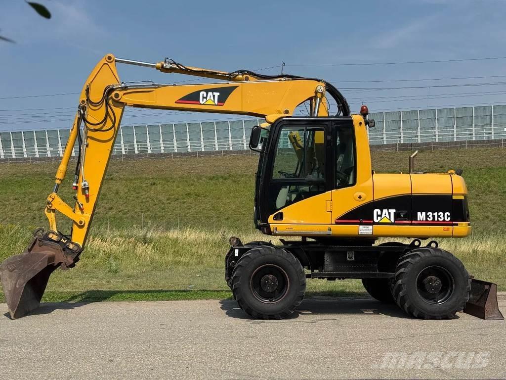 CAT M313C Bageri na kotačima