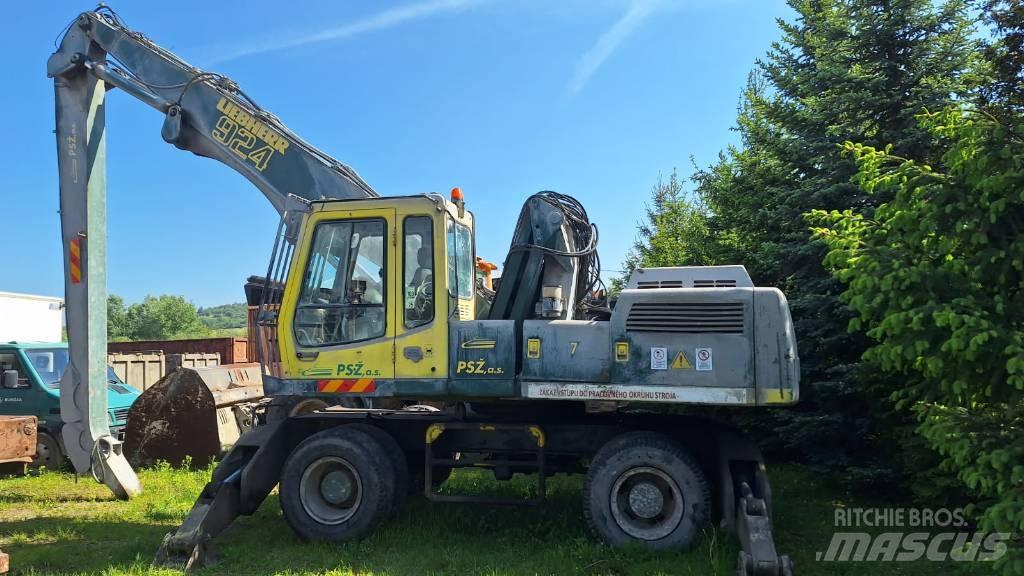 Liebherr A 924 Bageri na kotačima