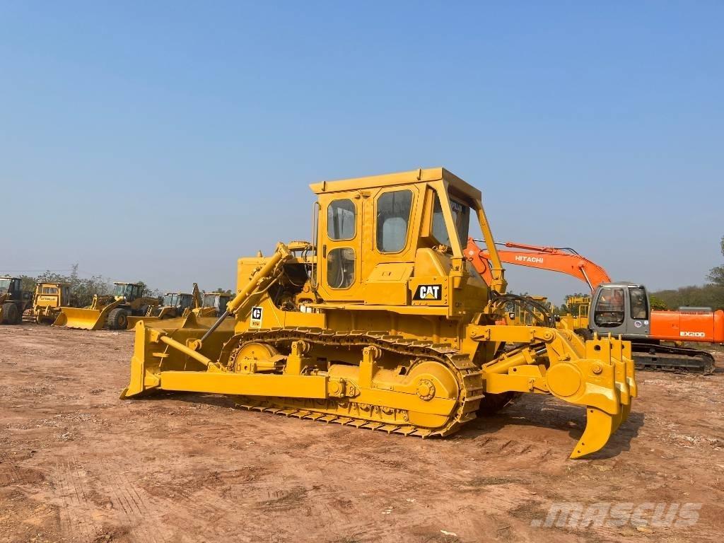 CAT D7G Buldožeri gusjeničari