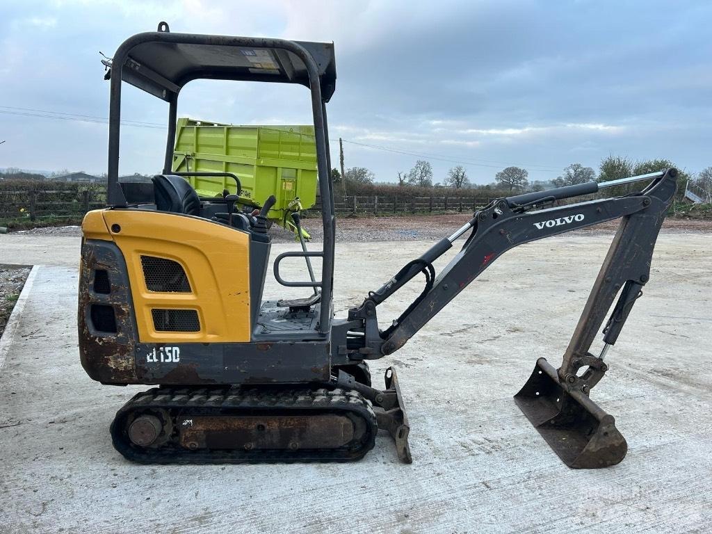 Volvo EC 15D Mini bageri <7t
