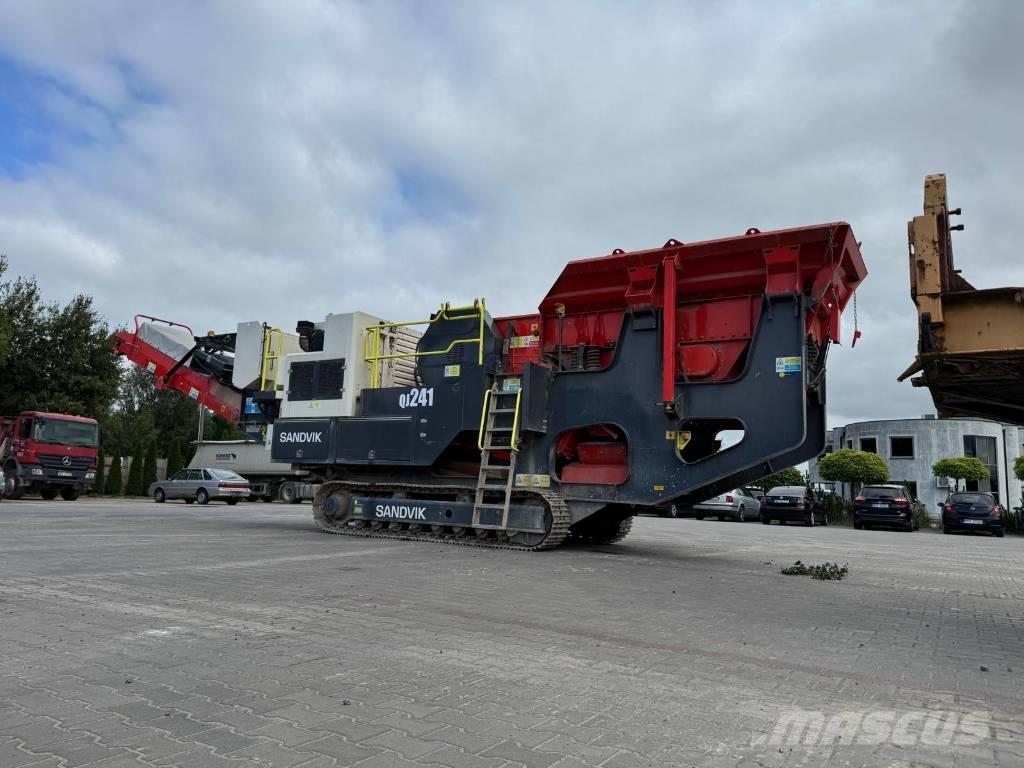 Sandvik QJ 241 Mobilne drobilice