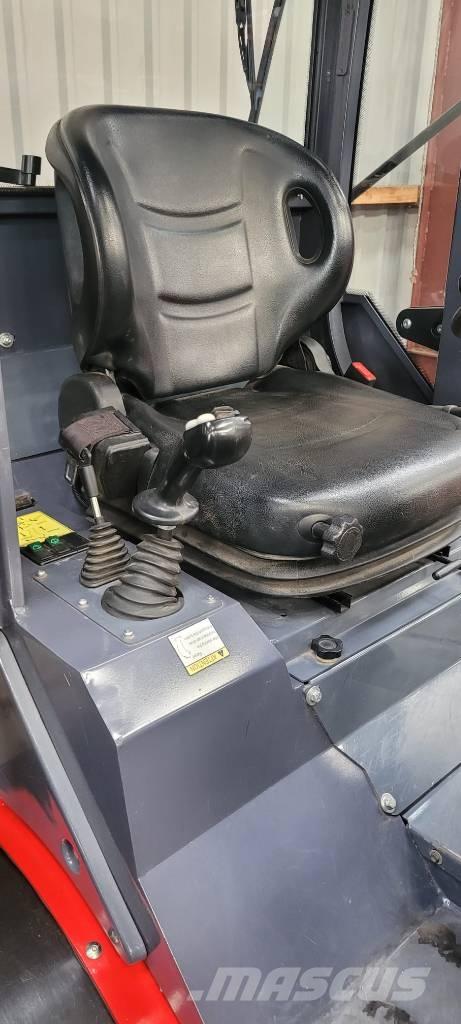 VM Loader 1036 LXC Mini utovarivači