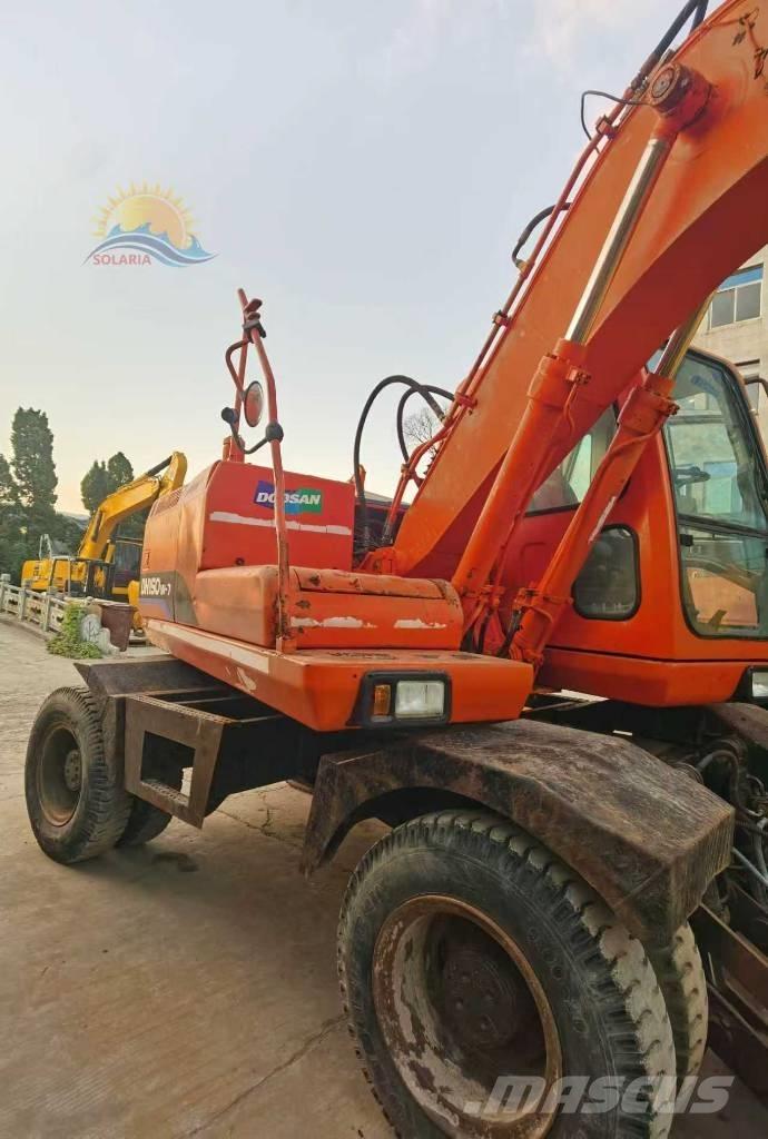 Doosan DH 150 W-7 Bageri na kotačima