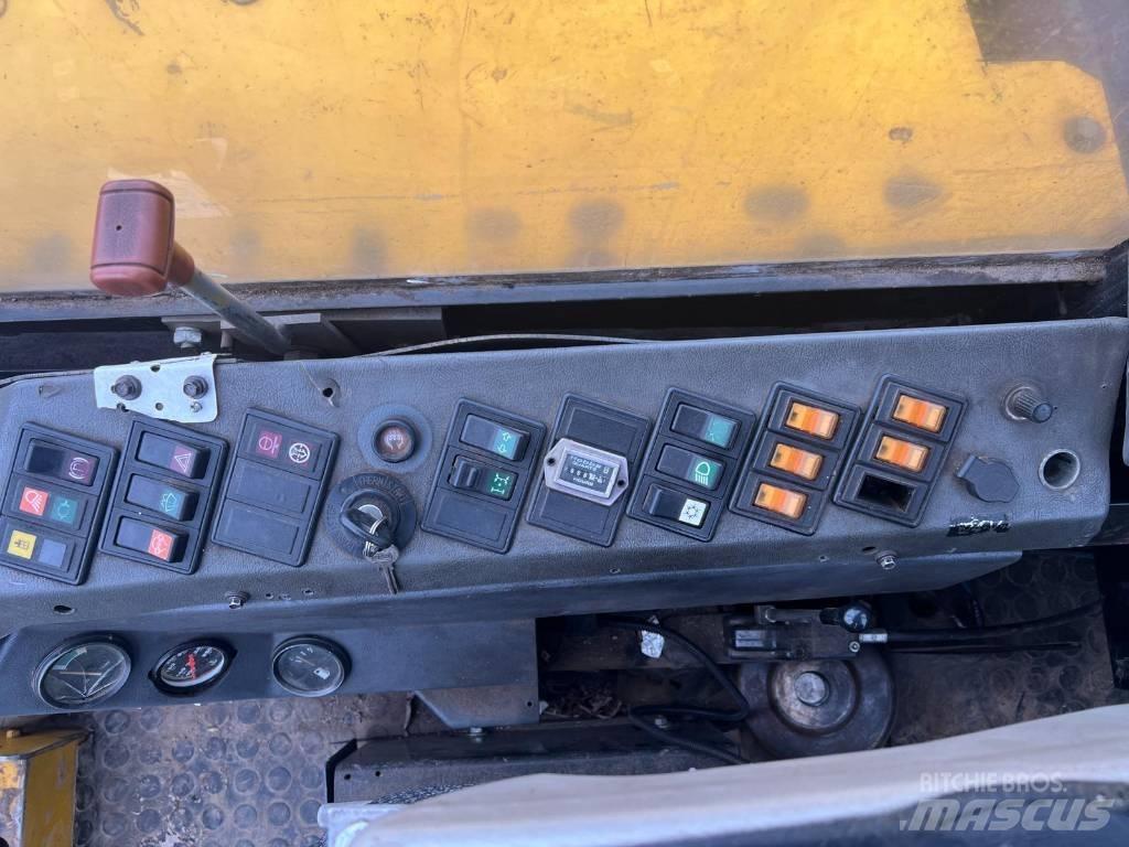 Yanmar C 60 R Demperi na gusjenice