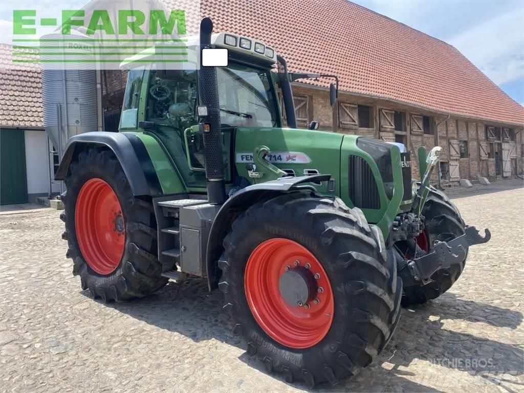 Fendt 714 TMS Traktori