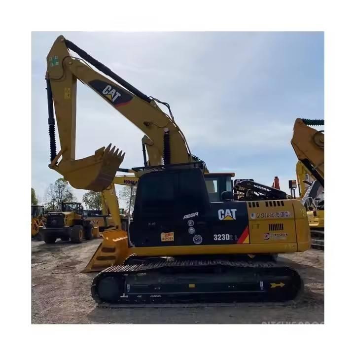 CAT 323 D2L Bageri gusjeničari
