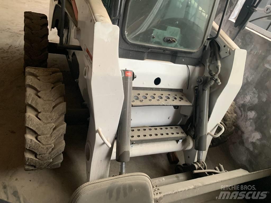 Bobcat S 300 Skid steer mini utovarivači