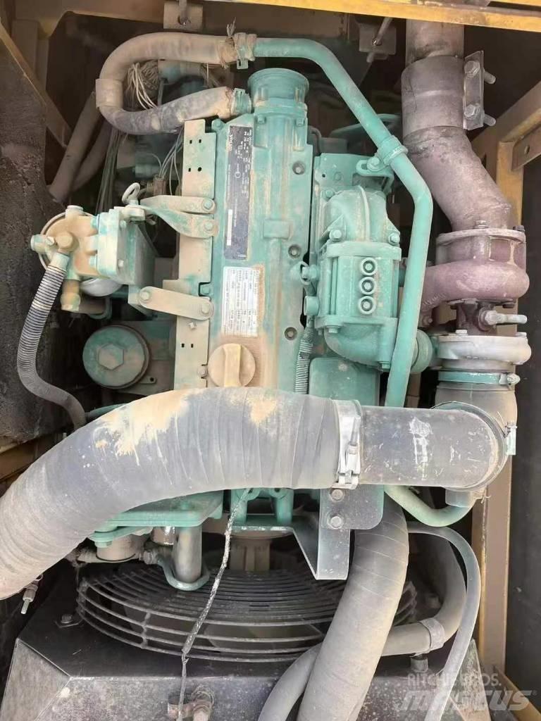 Volvo EC 140 Bageri gusjeničari