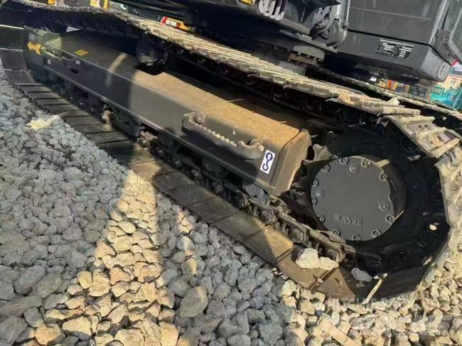 Volvo EC 140 Bageri gusjeničari
