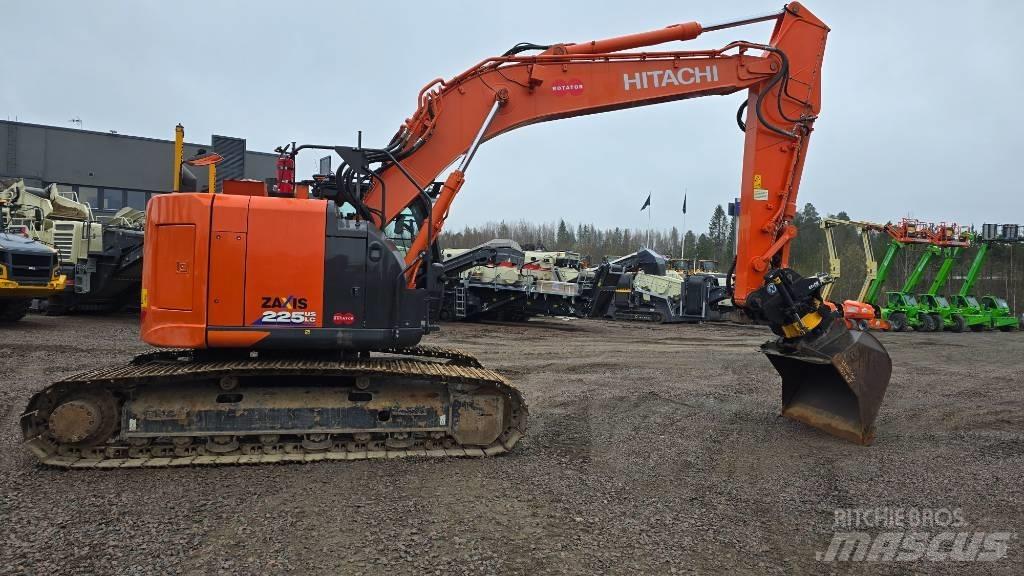 Hitachi ZX 225USLC-6 Bageri gusjeničari