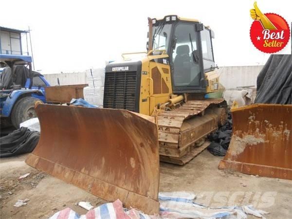CAT D 5 K LGP Buldožeri gusjeničari