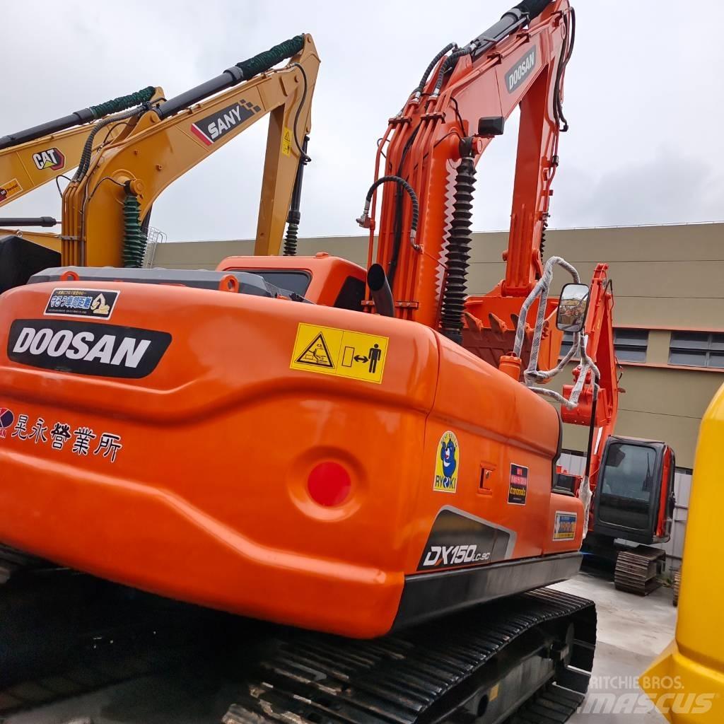 Doosan DX 150 LC Bageri gusjeničari