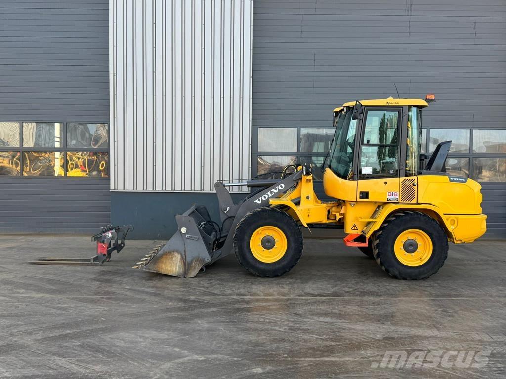 Volvo L30G Utovarivači na kotačima