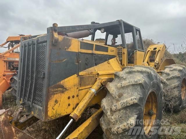 CAT 528 Skideri