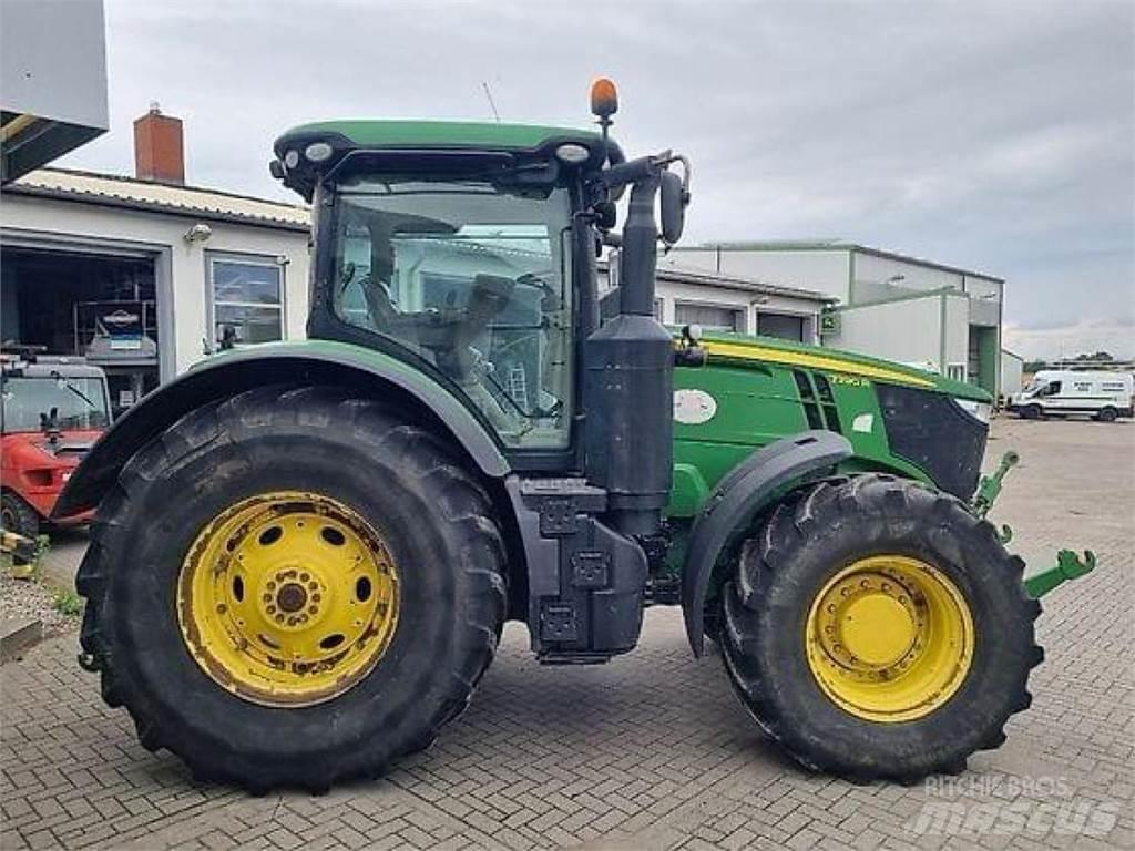 John Deere 7290 R Traktori