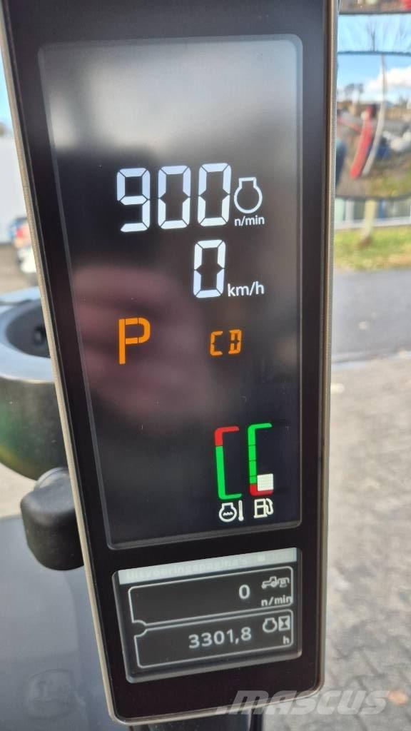 John Deere 5090 R Traktori