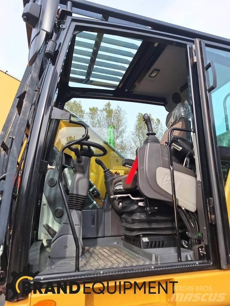 CAT MH3024 Bageri za manipuliranje materijalom / otpadom