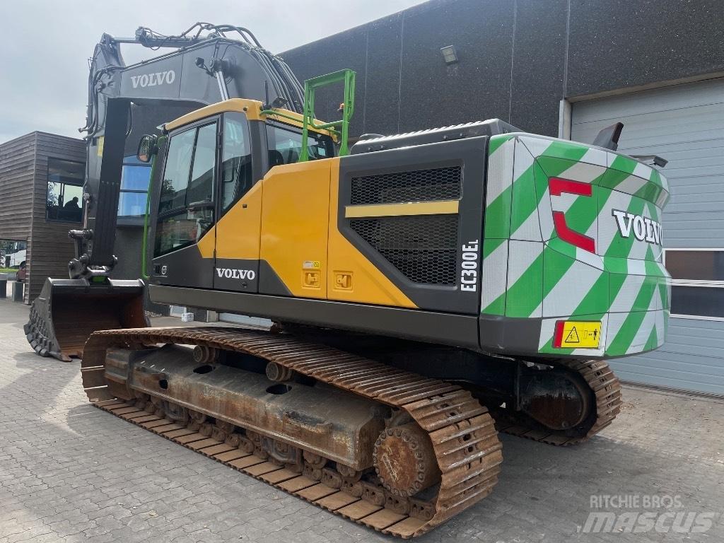 Volvo EC300EL Bageri gusjeničari