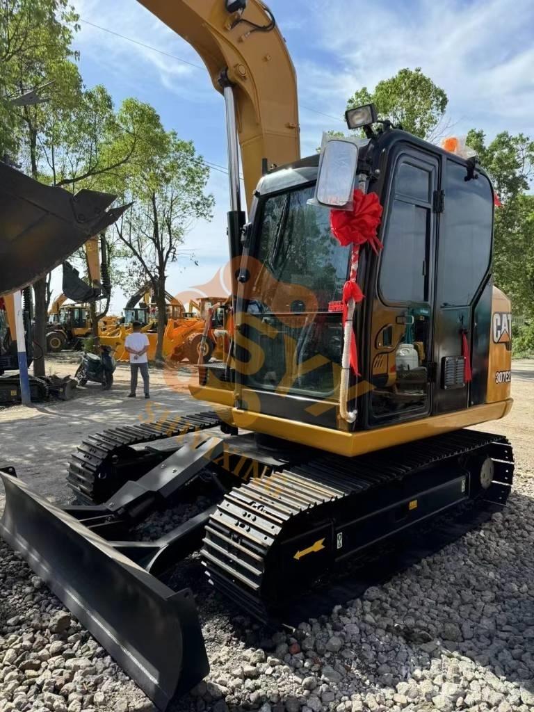 CAT 307 E2 Midi bageri 7t – 12t