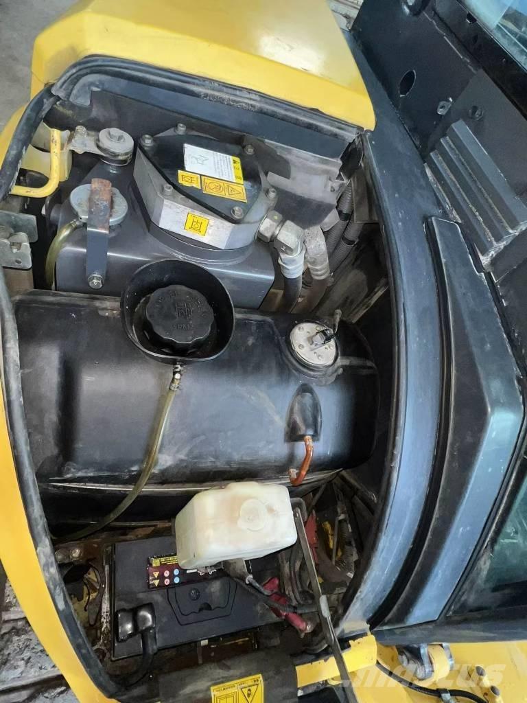 Komatsu 40MR Mini bageri <7t
