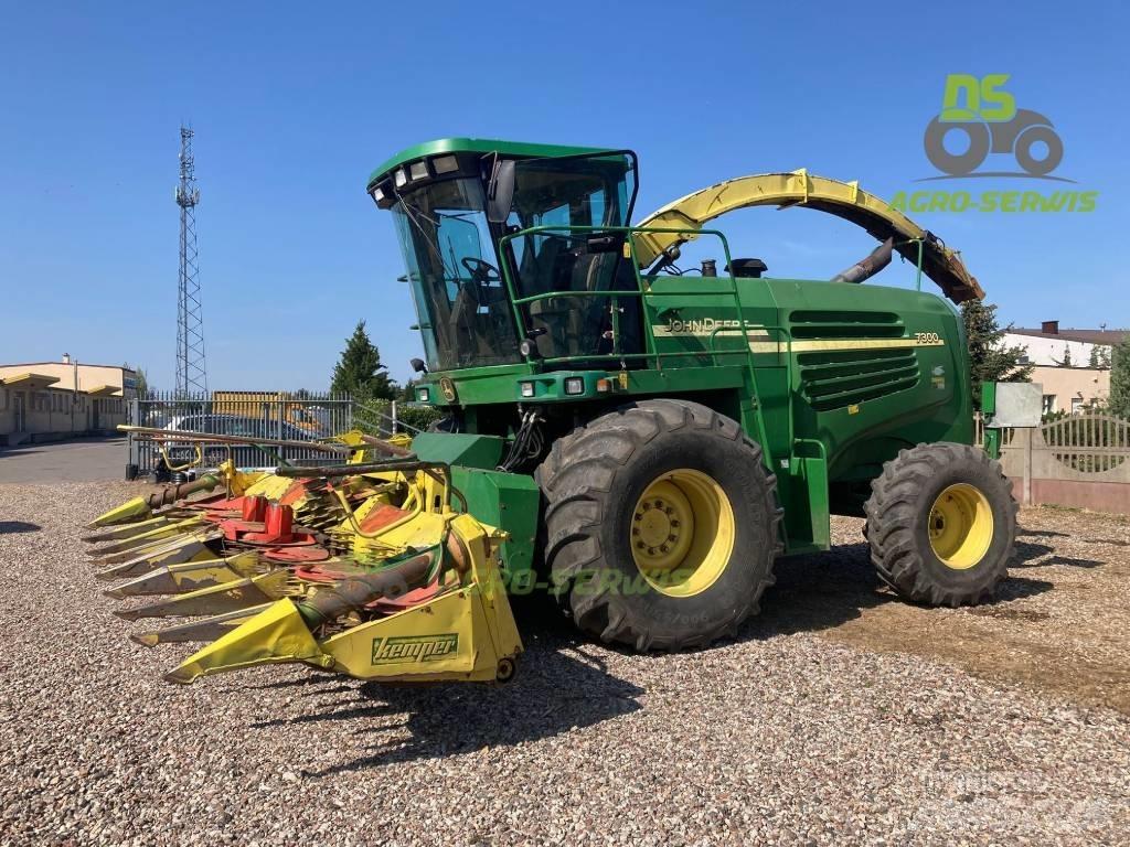 John Deere 7300 Strojevi za krmu na vlastiti pogon