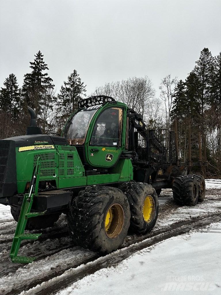 John Deere 1510G Forvarderi