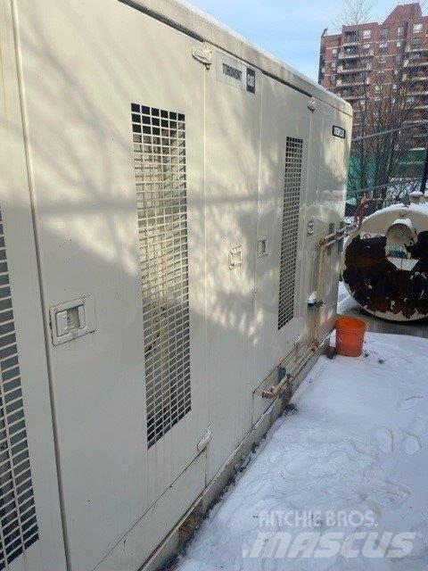 CAT XQ350, 600 Volt Dizel agregati